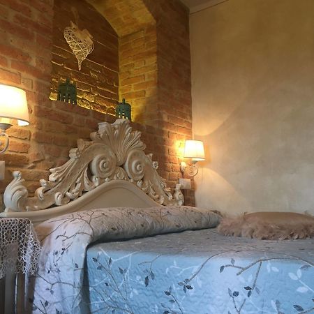 A Spasso Nel Tempo San Gimignano Bagian luar foto